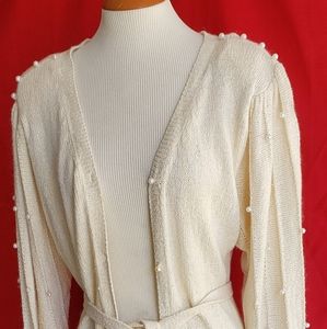 Sweater 3/4 length off white w/ pearl buttons